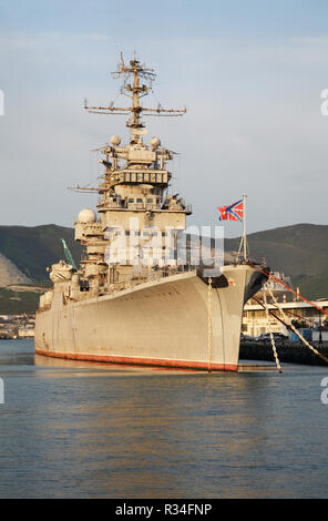 Cruiser Mikhail Kutuzov an Lazar Serebryakov Damm in Noworossijsk. Die Region Krasnodar. Russland Stockfoto