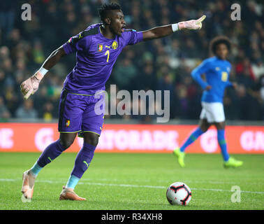 Milton Keynes, England - November 20, 2018 Andre Onana Kameruns in Aktion während Chevrolet Brasilien Globale internationale Tour freundlich zwischen Brasilien Stockfoto