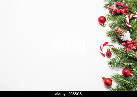 Weihnachten Hintergrund auf weiß. Stockfoto