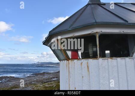 Norwegen, Lofoten, Andenes, Børhella, Leuchtturm, Fyr, Skrinet, Fyrlykt, Børvågen, Andøya, Leuchtfeuer, Position, Fahrwasser, Untiefe, Küste, Insel Stockfoto