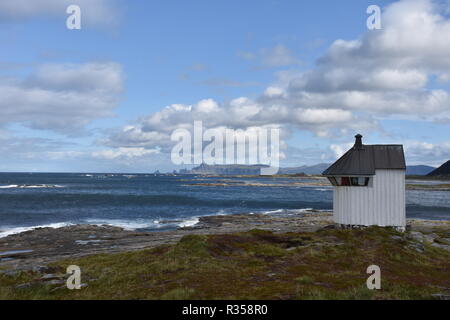 Norwegen, Lofoten, Andenes, Børhella, Leuchtturm, Fyr, Skrinet, Fyrlykt, Børvågen, Andøya, Leuchtfeuer, Position, Fahrwasser, Untiefe, Küste, Insel Stockfoto