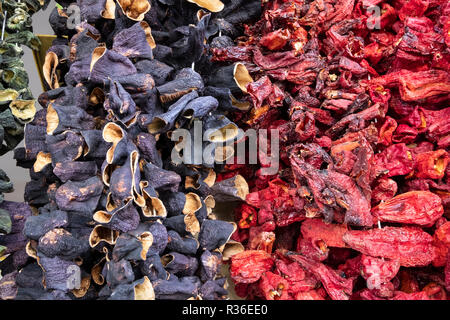 Gemüse, getrocknet Gemüse, in Sanliurfa, Türkei. Stockfoto