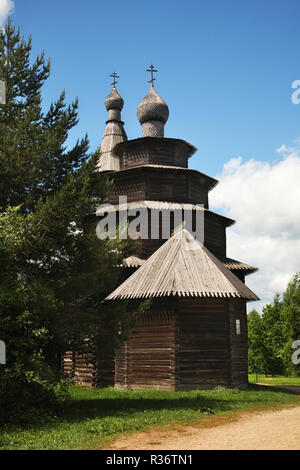 Kirche von St. Nikolaus in Vitoslavlitsy Dorf in der Nähe von Nowgorod. Russland Stockfoto