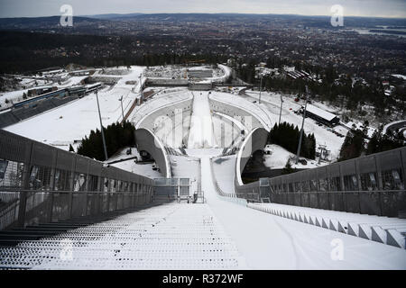 Ein Blick von Oben auf dem Holmenkollen in Oslo, Norwegen. Stockfoto