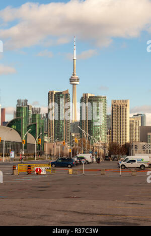 Toronto, Kanada - 20. November 2018: Landschaft, Blick auf die Stadt Toronto mit der legendären CV Turm Stockfoto