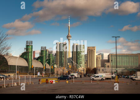 Toronto, Kanada - 20. November 2018: Landschaft, Blick auf die Stadt Toronto mit der legendären CV Turm Stockfoto