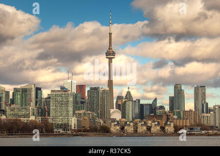 Toronto, Kanada - 20. November 2018: Landschaft, Blick auf die Stadt Toronto mit der legendären CV Turm Stockfoto