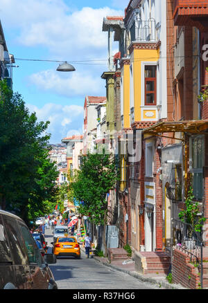 Balat Viertel mit bunten Häusern in Istanbul - Türkei Stockfoto