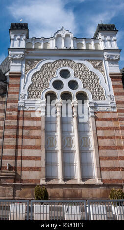 SOFIA, Bulgarien - 26. OKTOBER 2018: Bau der Synagoge in Sofia Sofia, Bulgarien Stockfoto