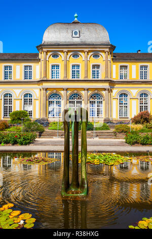 Poppelsdorfer Schloss ist eine barocke Gebäude in Bonn, Deutschland Stockfoto