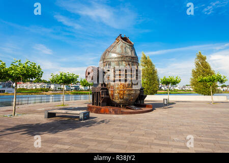 Thomas Stahl converter Denkmal am Phoenix See in der Horde Stadtteil von Dortmund in Deutschland Stockfoto