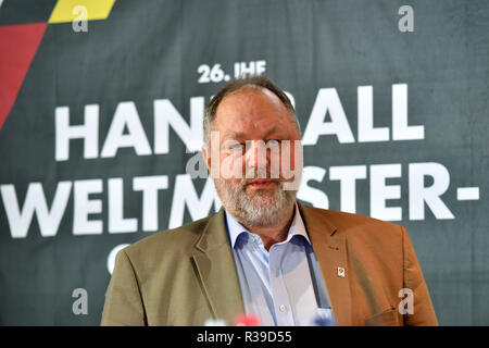 München, Deutschland. 21 Nov, 2018. Andreas Michelmann, Präsident Deutsche Handball Federation, single Bild, single Motiv, Porträt, Porträt, Porträts. Pressekonferenz "50 Tage, um die Handball WM 2019" am 21.11.2018 in München. | Verwendung der weltweiten Kredit: dpa/Alamy leben Nachrichten Stockfoto