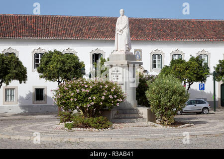 Denkmal für Bischof Dom Francisco Gomes de Avelar, Faro Stockfoto