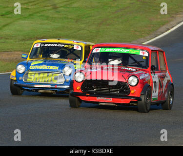 Jonnie Kent, Mini Se7en S, James Cuthbertson, Mini Se7en, Mini Miglia, Mini Se7en und Mini Miglia O Platte Trophäe, BARC, Brands Hatch, November 2018, c Stockfoto