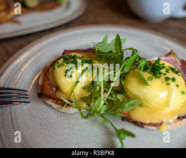 Gesunde vegetarische Küche im Landhausstil Stockfoto