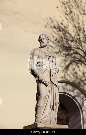 St. Petersburg, Russland, 16. Februar 2015 St. Peter der Apostel Statue Stockfoto