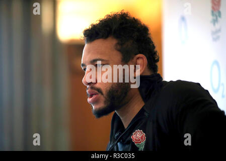 Englands Courtney Lawes während der Pressekonferenz im Pennyhill Park, Bagshot. DRÜCKEN SIE VERBANDSFOTO. Bilddatum: Donnerstag, 22. November 2018. Siehe PA Story RUGBYU England. Das Foto sollte lauten: John Walton/PA Wire. . Stockfoto