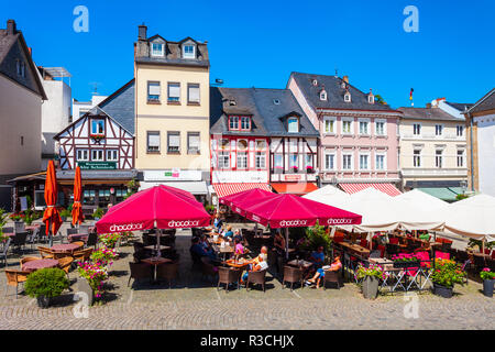 BOPPARD, Deutschland - 26. JUNI 2018: Marktplatz oder auf dem Marktplatz in Boppard. Boppard ist eine Stadt in der Rheinschlucht, Deutschland liegen. Stockfoto