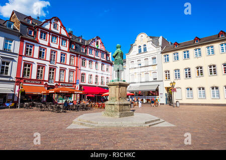 KOBLENZ, Deutschland - Juni 27, 2018: Jesuit Platz oder jesuitenplatz in Koblenz Altstadt in Deutschland Stockfoto