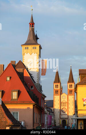 Rathaus (Town Hall) und Dom (Kathedrale), Würzburg, Bayern, Deutschland Stockfoto