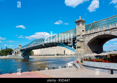 Die meisten Andreyevsky, St Andrew's Bridge, Gorky Park, Moskau, Russland Stockfoto