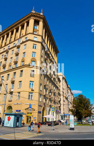 Kutusovkij Prospekt, bei City Tore Gebäude, im stalinistischen Empire Stil, Moskau, Russland Stockfoto