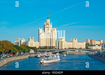 Moskwa, zaryadye Park, mit Kotelnicheskaya Damm Gebäude, Moskau, Russland Stockfoto