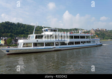 Boot vor Sankt Goar Stockfoto