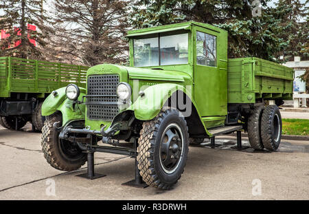 Samara, Russland - November 03, 2011: Sowjetische retro truck Ural ZIS-5'. Ural ZIS-5 ist eine russische Lkw ZIS, Miass, Russland entwickelt. Seit 194 produziert Stockfoto