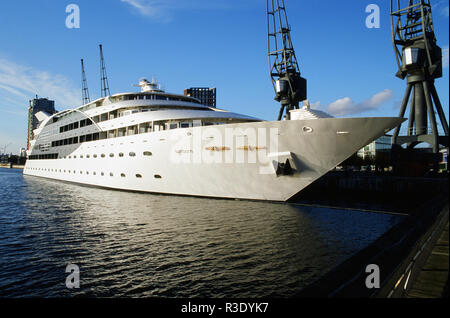 Sunborn Yacht Hotel Luxus, Royal Victoria Dock, East London, Großbritannien Stockfoto