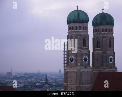 Fraunkirche Kathedrale oder Kirche in München, Deutschland Stockfoto