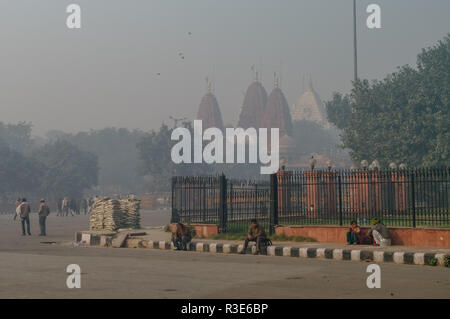 New Delhi, Indien - 27. Dezember 2011: Blick auf Shri Digambar Jain Lal Mandir ist die älteste und bekannteste Jain Tempel in Delhi, Indien Stockfoto