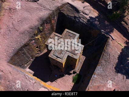 Luftaufnahme des monolithischen Felsen Kirche bete Giyorgis, Amhara-region, Lalibela, Äthiopien Stockfoto