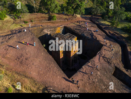 Luftaufnahme des monolithischen Felsen Kirche bete Giyorgis, Amhara-region, Lalibela, Äthiopien Stockfoto