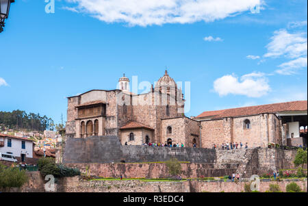 Seitenansicht der Sonnentempel Coricancha Tempel in der Innenstadt von Cusco Stockfoto