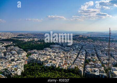 Griechenland, Athen, Ansicht der Stadt vom Lycabetous Hügel gesehen Stockfoto