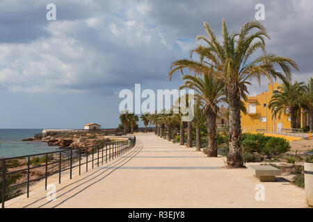 Küste La Isla Plana Murcia, Spanien in der Nähe von Unserer Lieben Frau von Carmen churchchurch Stockfoto