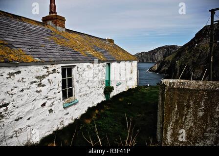 Der Leuchtturmwärter Cottage, South Stack, heilige Insel Anglesey, North Wales, UK Stockfoto