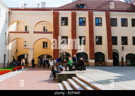 Sarbievijus Innenhof der Universität Vilnius. Vilnius, Vilnius County, Litauen, Baltikum, Europa. Stockfoto