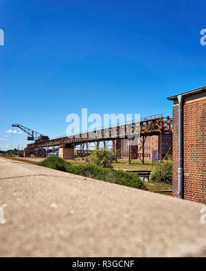 Kranbrücke in der Historical-Technical Museum Peenemünde. Stockfoto