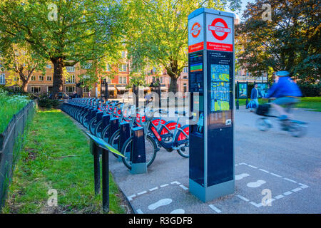 London, Großbritannien, 14. Mai 2018: Santander Zyklen wie Boris Fahrräder bekannt, nachdem Boris Johnson, der Bürgermeister von London Stockfoto