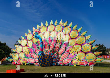 Los Angeles, Nov. 17: Morgen Blick auf die bunten Laternen von Moonlight Wald Festival am 17.November, 2018 in Los Angeles Stockfoto