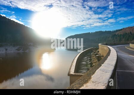Okertalsperre Weihnachten nass im Harz. Stockfoto