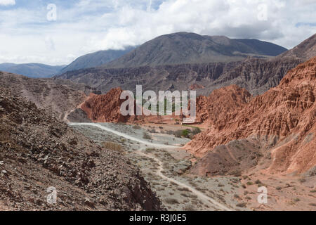 Schöne sieben Berge in der Nähe von Purmamarca, Argentinien Stockfoto