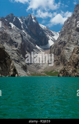 Höhe köl-suu See, See, Tal, Kurumduk Naryn Provinz, Kirgisistan Stockfoto