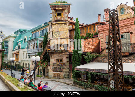 Glockenturm der Gabriadze Puppentheater, Tiflis, Georgien Stockfoto