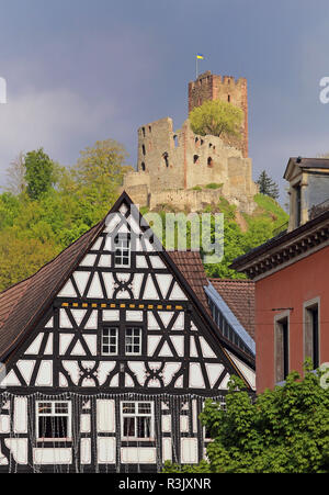 Tudor in Waldkirch kastelburg unter Stockfoto