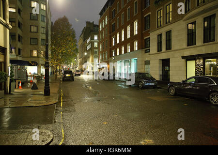 Arlington Street London Blick nach Norden in der Nacht Stockfoto