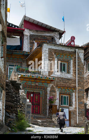 Zhuokeji Häuptling des Dorfes, Ngawa tibetischen autonomen Präfektur Qiang, westliches Sichuan, China Stockfoto