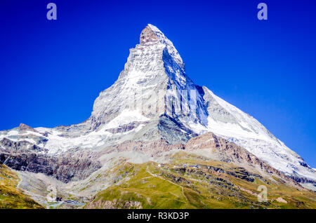 Zermatt, Schweiz. Osten und Norden Gesichter der Matterhorn im Sommer in der Schweiz Walliser Alpen. Stockfoto